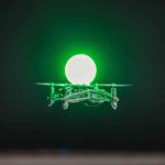 drone-lumiere-verte