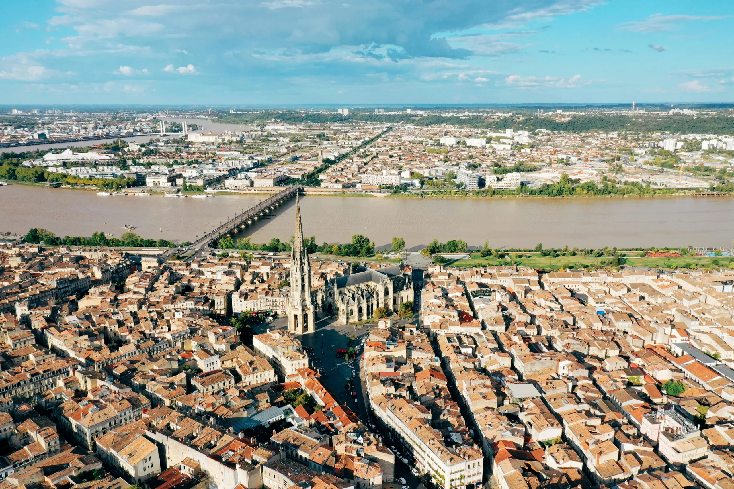 Suivez la flamme Olympique à travers Bordeaux !